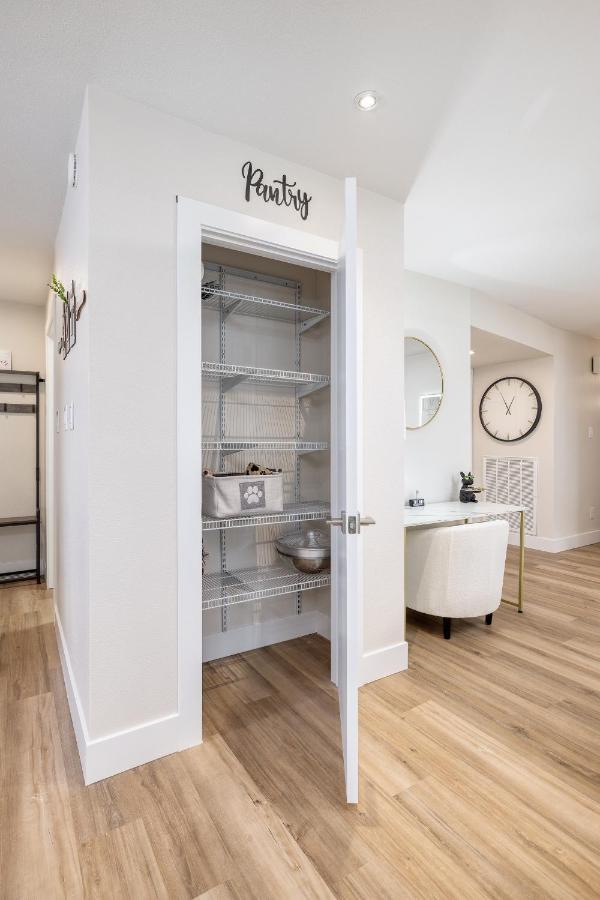 Single Story Minutes From Summerlin With Rv Parking & Dog Friendly Las Vegas Exteriör bild